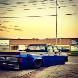 bas1cphotography:  #minitruck #minitruckin #onsillsdotcom #bagged #bodydrop #airbag #truckin #airride #airsuspension #pickup #chev #rollow 