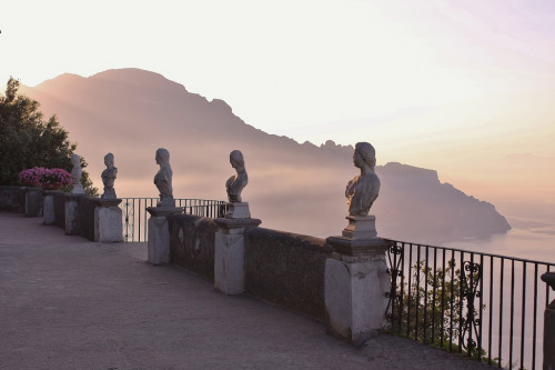 daughterofchaos:Villa Cimbrone in Ravello, ItalyPhoto byAdrian Scottow on Flickr