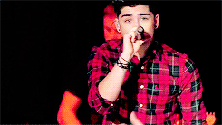 taylorswifts13:  @zaynmalik: Sometimes just the sound of someone’s voice can make