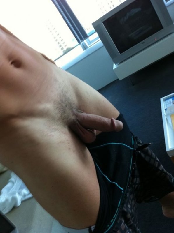 mystraightfriend:  Mystraightfriend.tumblr.com 