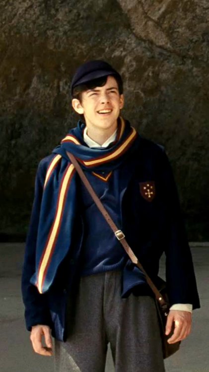 digorykirke:edmund pevensie in prince caspian iphone backgrounds | requested by anonymous- like or r