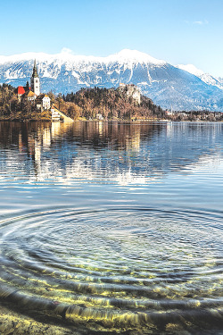 wavemotions:  Lake Bled