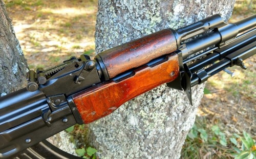 Romanian MD 64Most Romanian RPK rifles on the U.S market are the commonly seen AES-10B imported by C