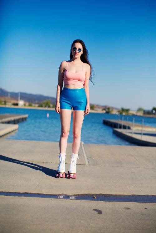 meganfayy: me at last week’s shoot (shot by taghrid for american apparel)