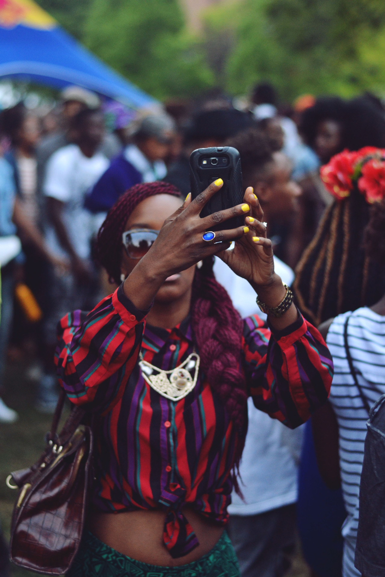 s1uts:  s-implysatisfied:  briannaroye:  Candids @ afropunk 2014 by Brianna Roye