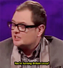 mulderscullyinthetardis:Gillian Anderson and her Incredible Lesbian Super Powers™- - Alan Carr Chatt