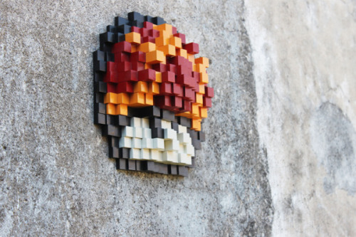 it8bit:  Urban Pixel Art Created by Sebastián Duccoli  i want it :o