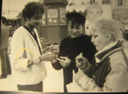 brixabargeld: French punk fashion from the 1980s