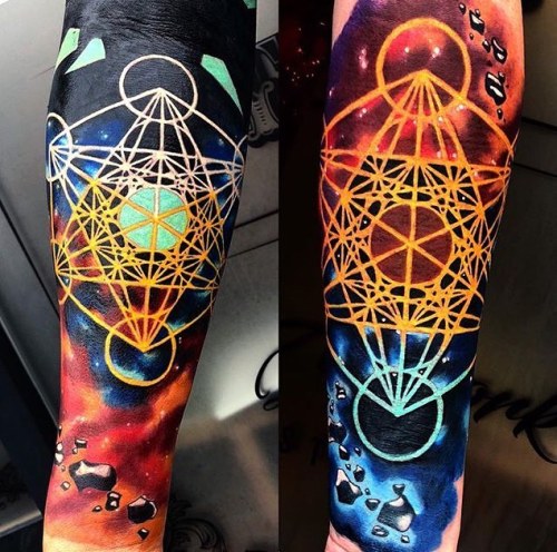 tatto-visualxperience: Done at @littleandytattoo  #geometrictattoo #worktattoo #tattoo #tattooideas 