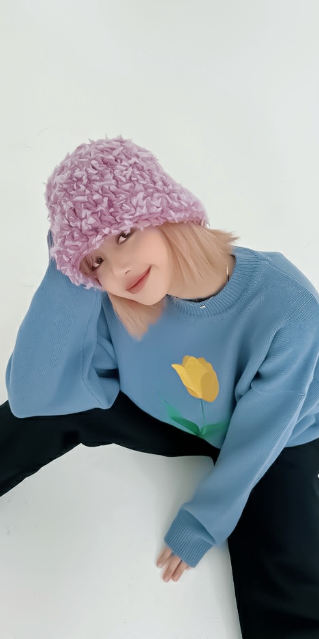 { BLACKPINK } Lisa Lockscreens