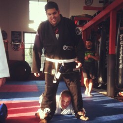 23lovesmilelife:  @mofomike @widmananas awwwh look at them work together #bromance #gym #judo #jiu #jitsu 