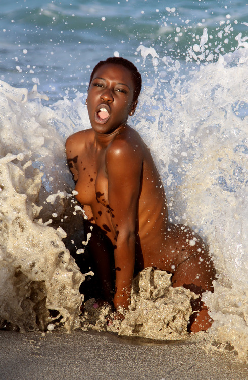 rickgordonphotography:  Renee  Glamour Implied Nude Haulover Beach, Fla An “act of God” naturally occurring, implied glamour nude shot. I blew this up 1000% to  be sure that nothing is showing that isn’t PG rated.. Other than  to push the contrast