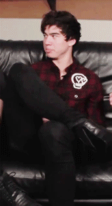 cashtonkinks:  + 