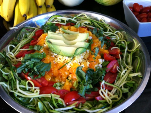 brawvegan:making tonight’s dinner early in the day: garden salad with zucchini noodles