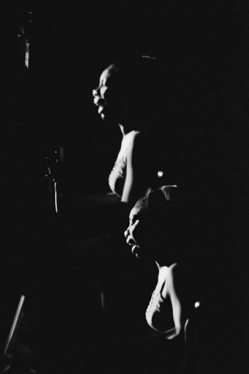 personettes: Nina Simone as captured by Alfred Wertheimer, December 1964.