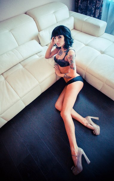 hot-tattoo-girls:  http://hot-tattoo-girls.tumblr.com