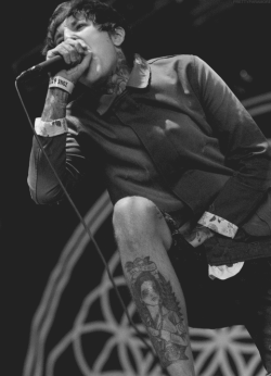 prettyparamore:  Oliver Sykes // Bring Me