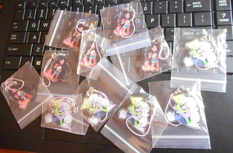 These are the very LAST charms I have left !! Stevonnie and Amedot, $8 each free