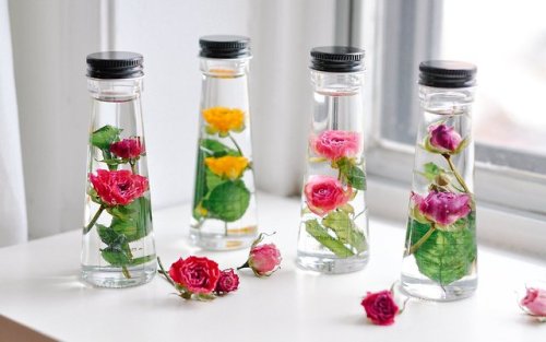 sosuperawesome: Bottled Preserved FlowersSullis Garden on EtsySee our #Etsy or #Real Flower tags
