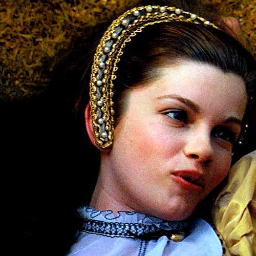 Genevive Bujold As Anne Boleyn Anne Of The Thousand Days (1969)