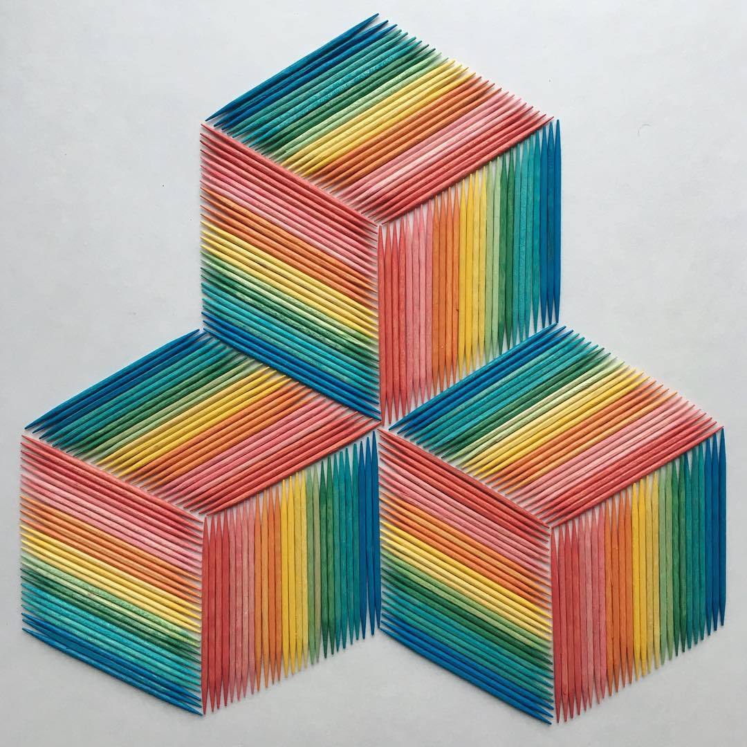 theonlymagicleftisart:  bobbycaputo: Everyday Objects Obsessively Organized into