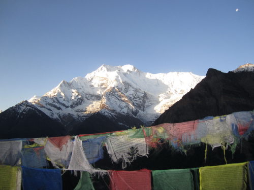 justbmarks:The view from a $1 room on the Annapurna Circuit in Nepal. This wasn’t even the cheapest 