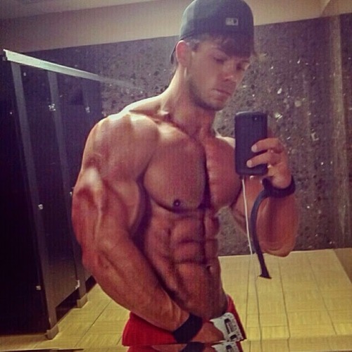 cdnlifter27: Mac Robinson 