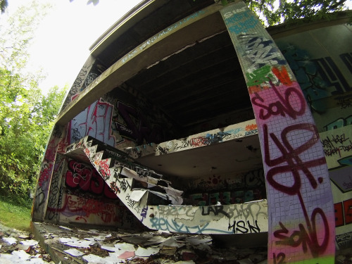 stonedbrain:  Stairway To Heaven ?