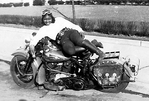 weformlikevoltron:  Bessie Stringfield “Bessie Stringfield’s life is the stuff of which legends are made. Bessie has been mentioned in books, magazines, newspapers and television documentaries. In 1990, when the American Motorcyclist Association