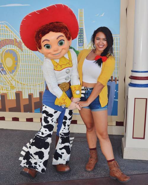 I love you, Jessie #ToyStory #disneybound #disneystyle (at Disneyland/California Adventure)