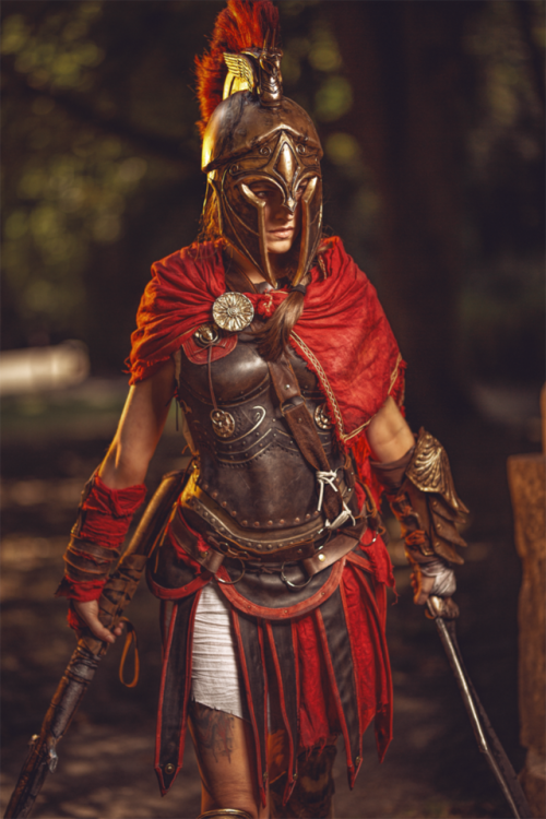 pixalry:  Assassin’s Creed: Kassandra Cosplay - by MsSkunkPhotography by Andreas Krupa