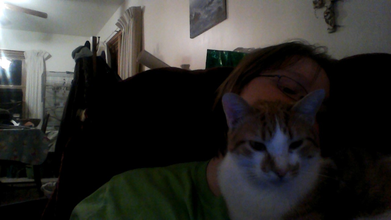 Huxley - in the friggin way of my screen extraordinaire.