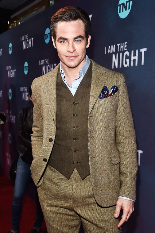 CHRIS PINE‘I Am The Night’ Première, Los Angeles (January 24, 2019).