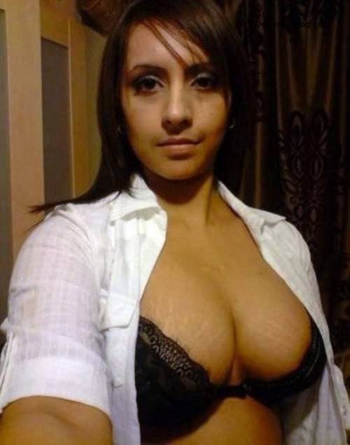 Mouth watering areolas and delicious nipples!!