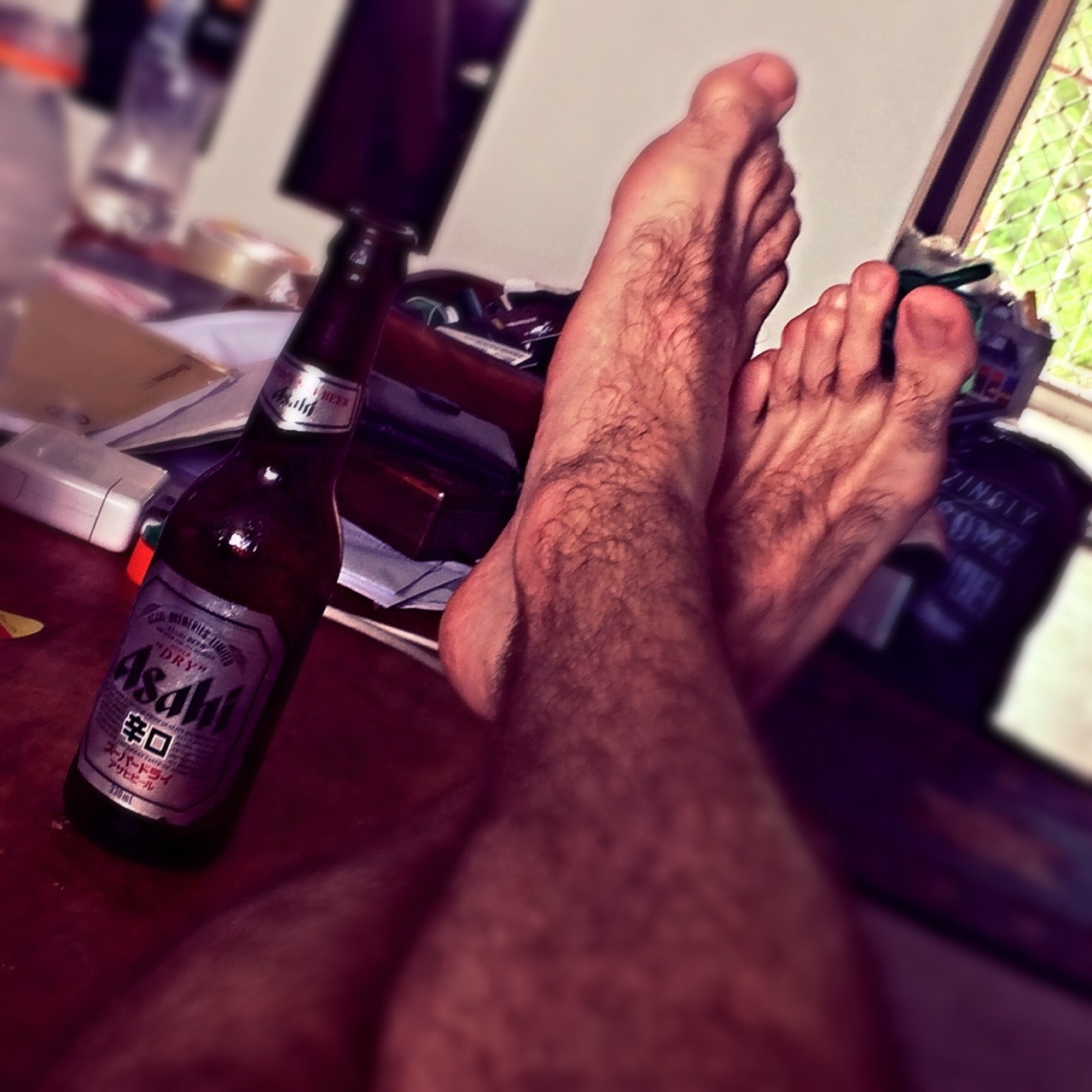 ital69:  LOVE HAIRY FEET🌟🌟🌟🌟