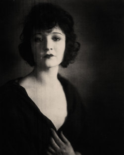 solo-vintage:  Betty Compson 