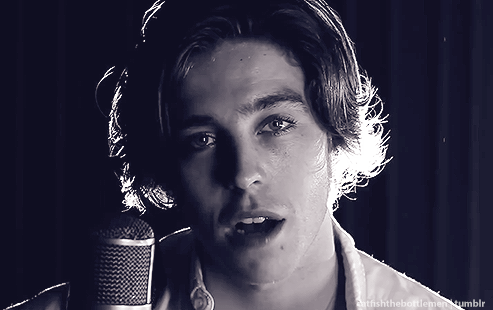 thestreetlightswillcarryushome:catfishthebottlemen:van mccann - kathleen - 1 mic 1 take // xI’m list