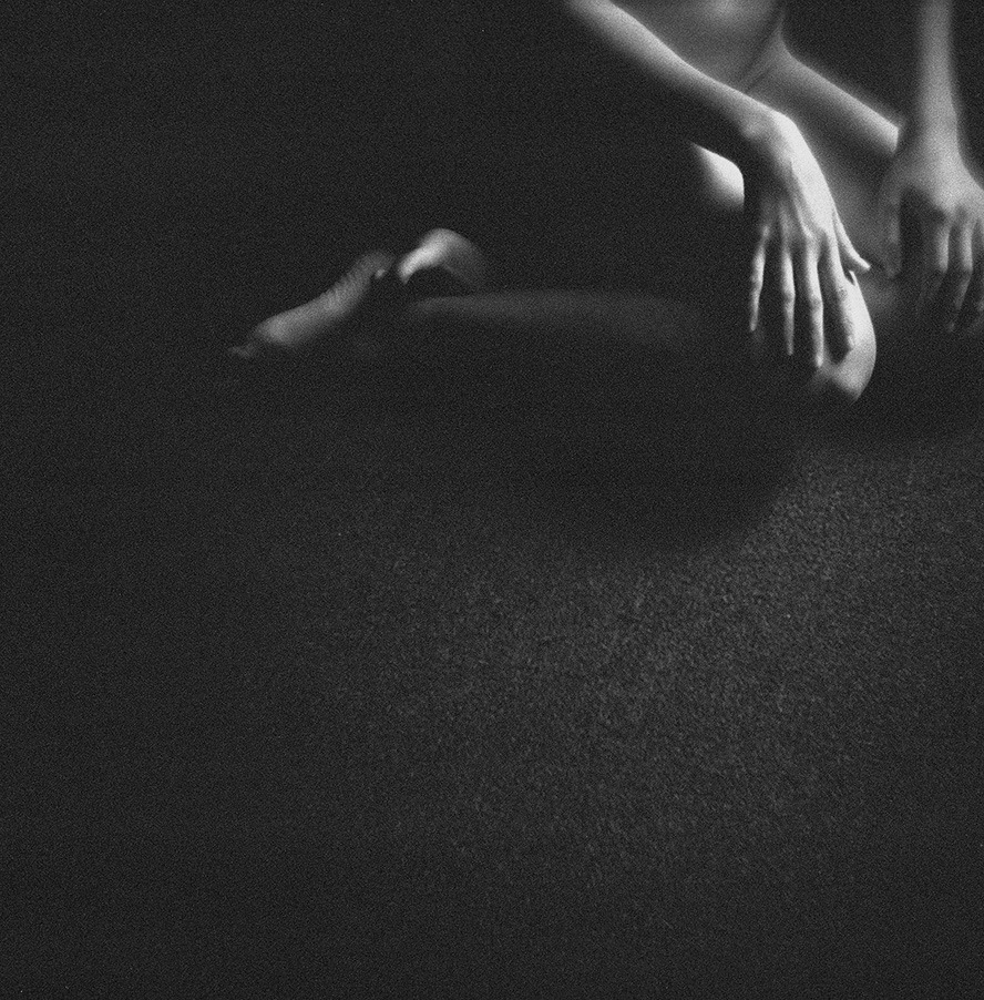 reverendbobbyanger:Shot with a HolgaModel, Art Model ElspethImages, Reverend Bobby
