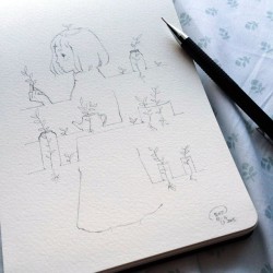 kinok0girl:  Sketching on bed. 🌿🍵🌿
