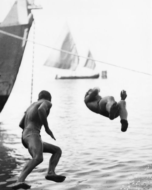 1bohemian:  Venice, 1948 Richard Avedon