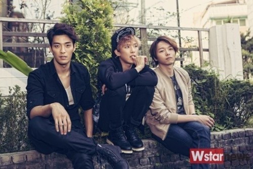fyrpdownnout:  Royal Pirates for WStar News, September 2014 