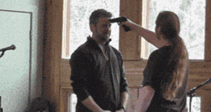 pretty-in-black-hoe:swordskungfutaichi:How to deal with your opponent who hold a gun towards you? Lo
