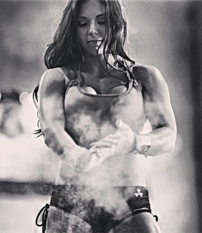 crossfitters:  Beauty and Sexy Fit. Rita Benavidez. knoxxfit photography.  Gorgeous