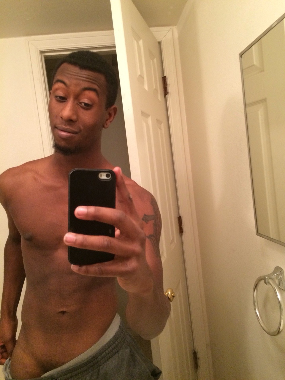 u-got-got:22yr old Aurora, CO. Submission. Chocolate