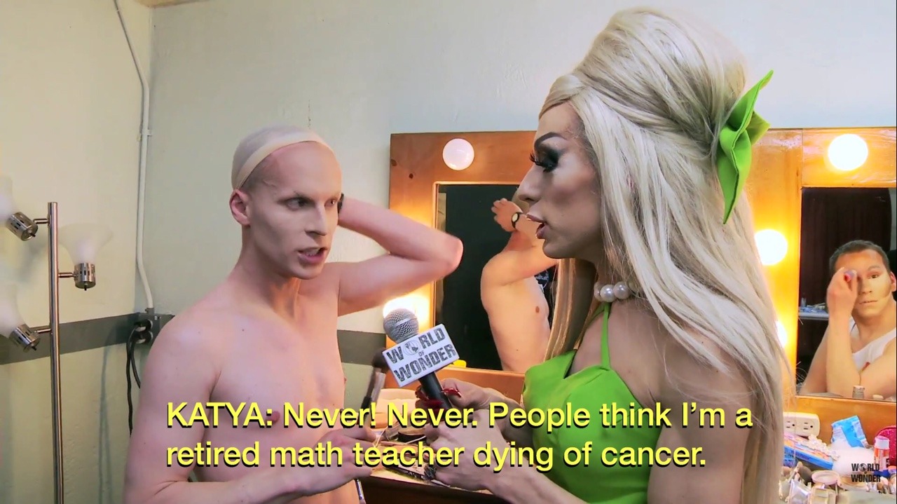 the-plaid-monkey:  Katya and Alaska in ‘Can I assssssk you a question?’