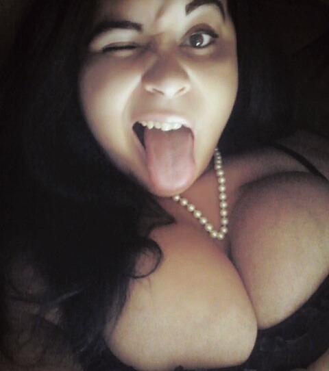 xqu33nkushx:  I miss you guys here on tumblr I get caught up because I honestly use