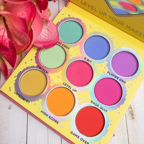 We are trhilled that our Fun Size palette was such a big hit! Back when @luminousjules picked it up 