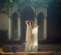 2exclusive:  myalaparisienne:  © evgeny loza  2EXCLUSIVE 