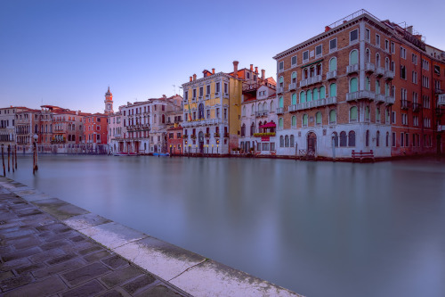Peaceful morning in Venice (very long time ago…)