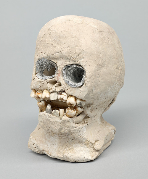 meohmyohmyohme:James “Son Ford” Thomas- skull,1988.